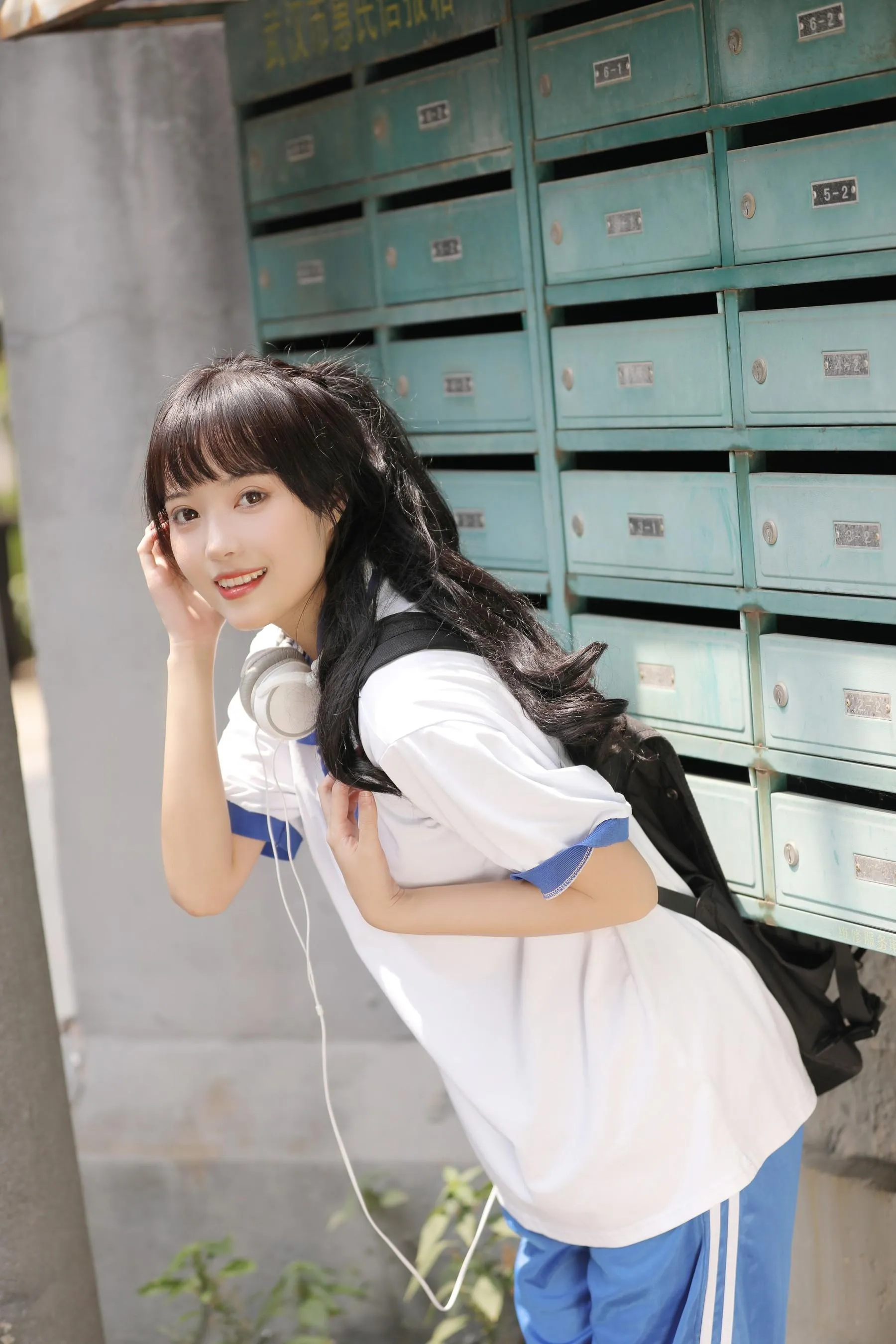 [YITUYU艺图语]2022.09.21 致青春 小薇人儿 [32P]插图3